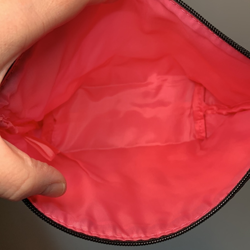 NWOT - Kate Spade X Clinique Red Beauty Pouch - Picture 4 of 4